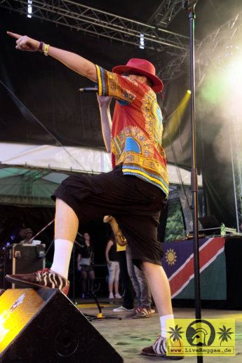 EES (NAM) with The Yes-Ja Band - Reggae Jam Festival - Bersenbrueck 2. August 2019 (6).JPG